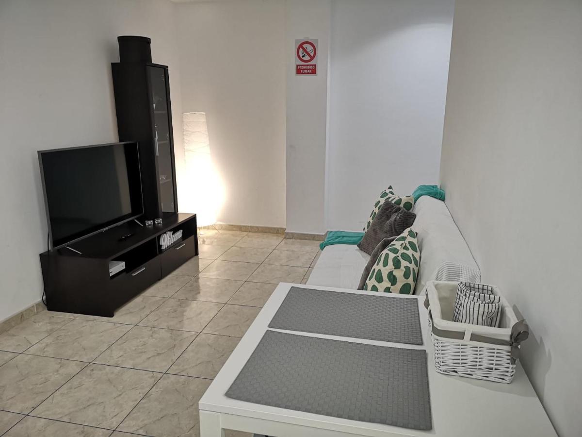It Home - 2 Private Apartments تيلدي المظهر الخارجي الصورة